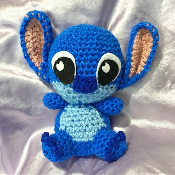 Handmade crochet Stitch - Picture 2 of 4